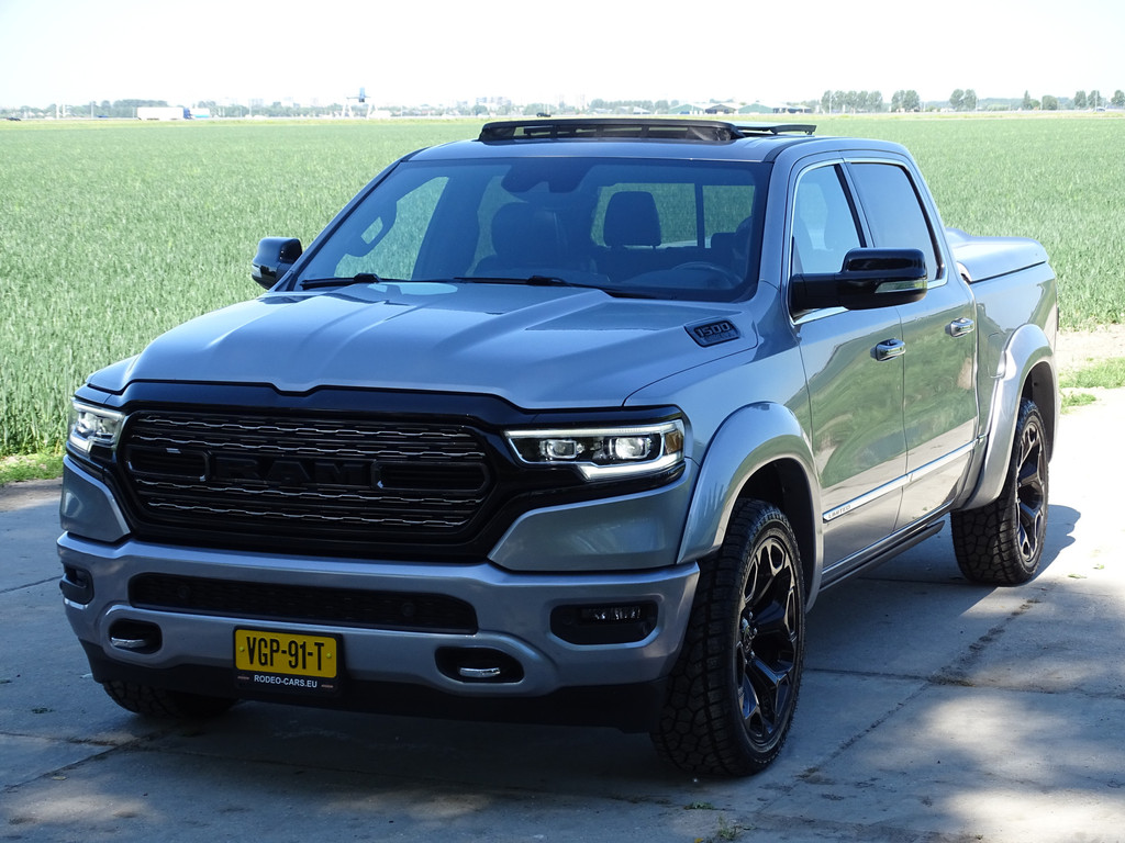 Dodge Ram 1500 5.7 V8 4x4 Crew Cab Limited 44904950-0.jpg | Eltingvans.nl