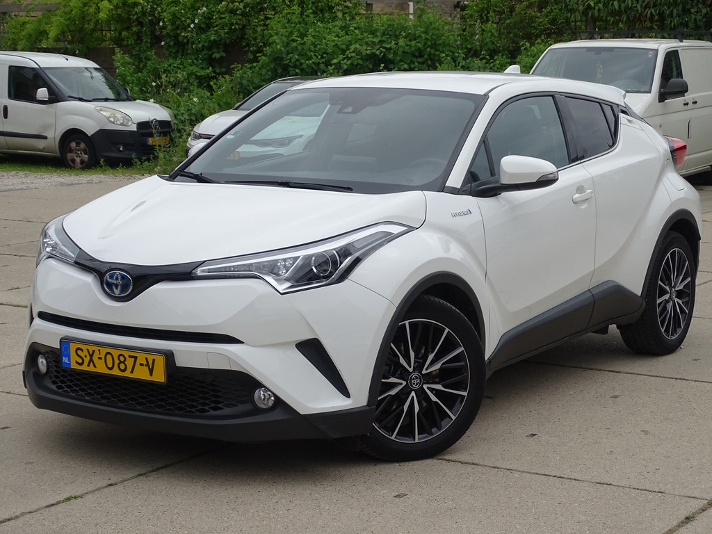 Toyota C-HR 1.8 Hybrid Energy 54772449-0.jpg | Eltingvans.nl