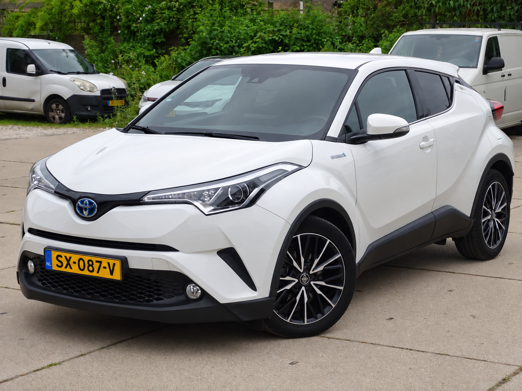 Toyota C-HR 1.8 Hybrid Energy 54772449-0.jpg | Eltingvans.nl