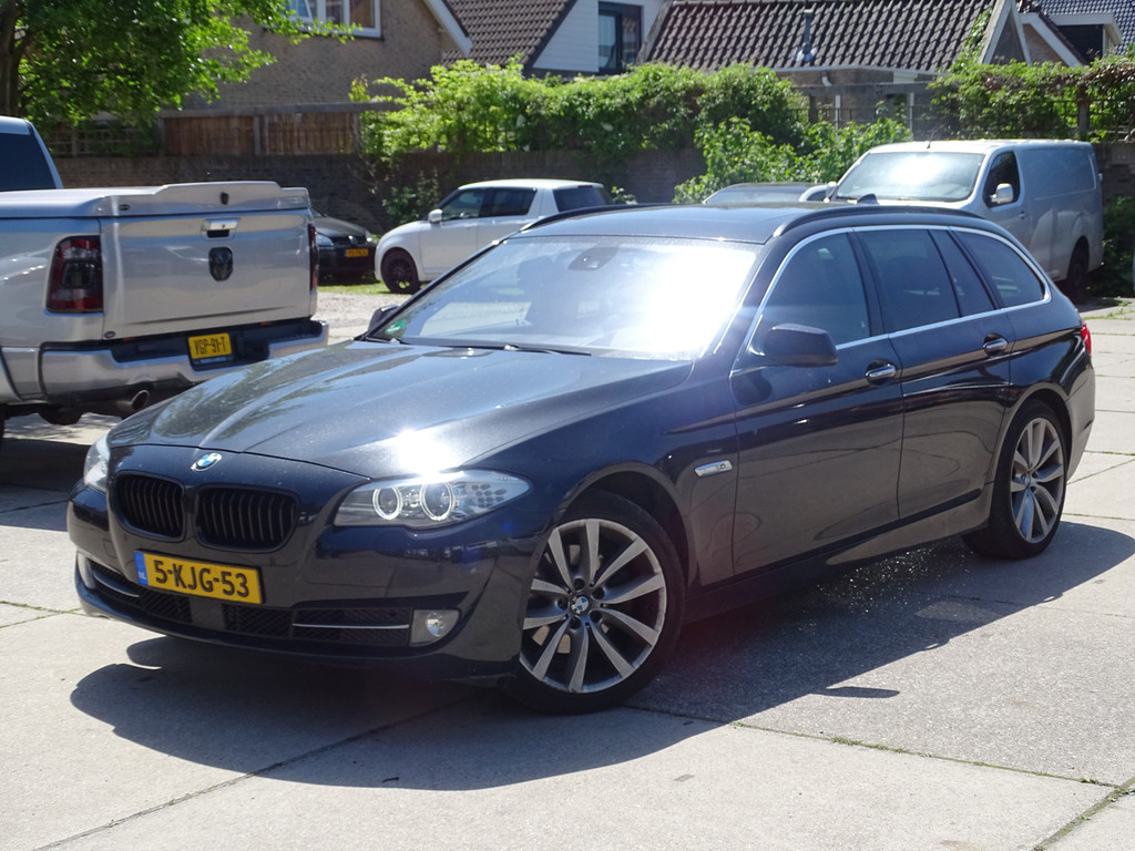 BMW 5 Serie Touring 520d High Executive 54338615-0.jpg | Eltingvans.nl